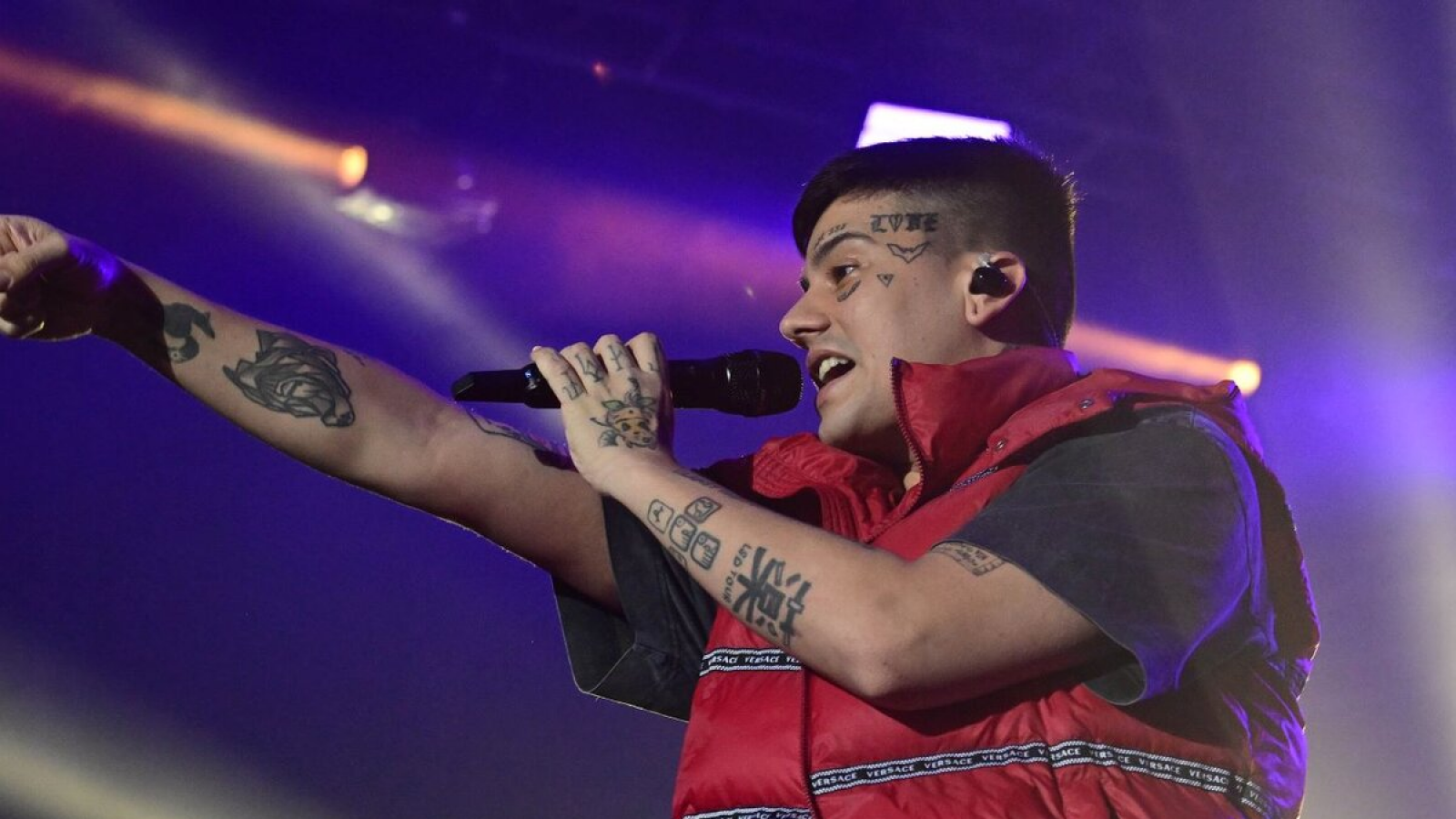 Duki en River: tres detenidos y actas a "trapitos"